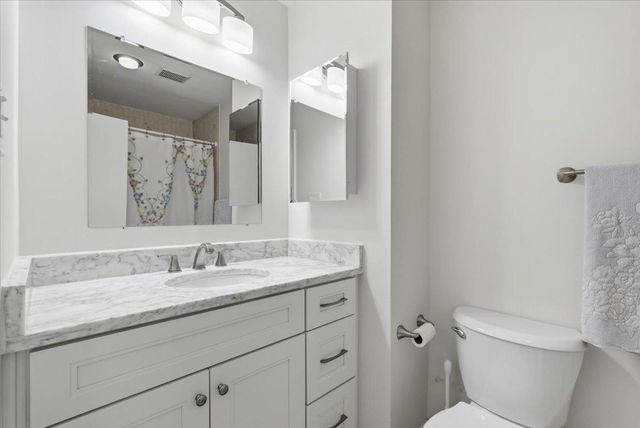 4326 DUNCAN DR, Annandale, VA 22003