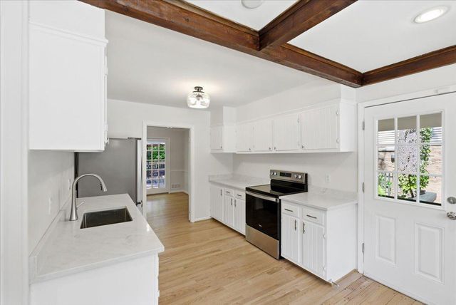 4326 DUNCAN DR, Annandale, VA 22003