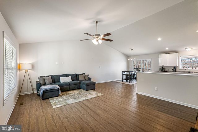 110 CHRISSYS CIR, Harpers Ferry, WV 25425