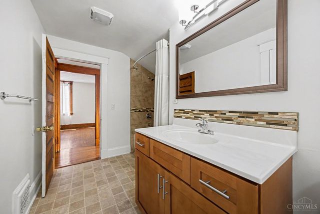 5540 Dunning Place, Cincinnati, OH 45227