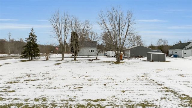 1261 Gowans Road, Evans, NY 14006