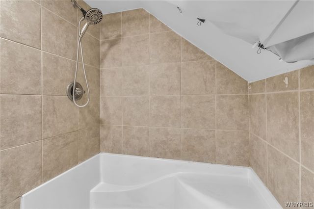 1261 Gowans Road, Evans, NY 14006