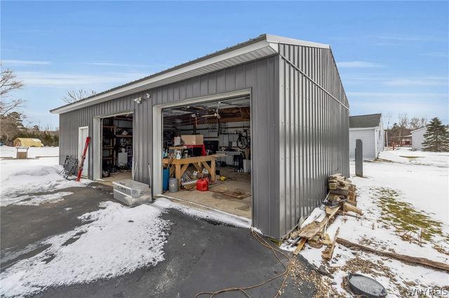 1261 Gowans Road, Evans, NY 14006