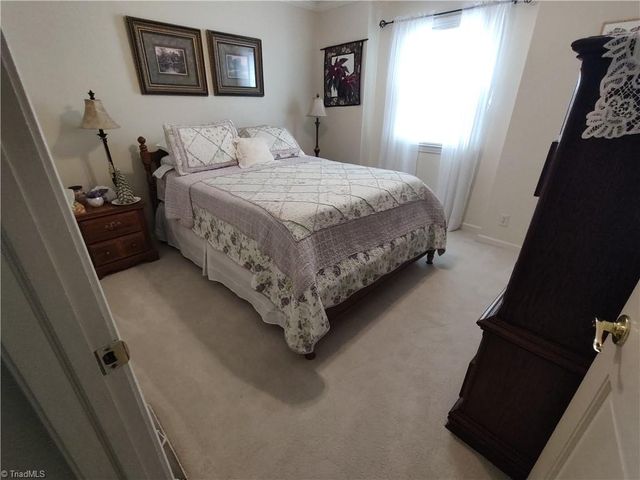 3811 Willowood Drive, Clemmons, NC 27012