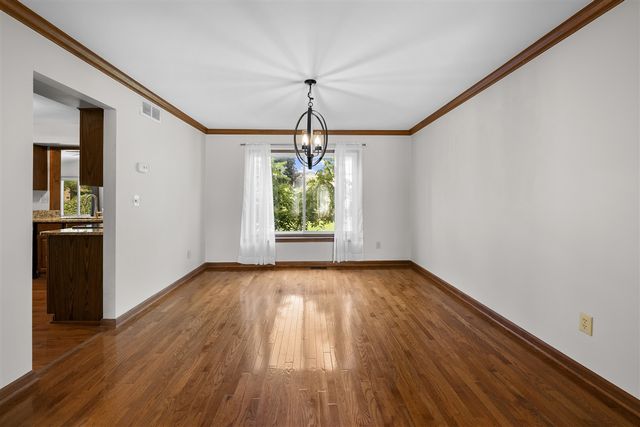 38636 Rutgers Drive, Farmington Hills, MI 48167