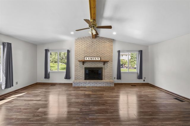 38636 Rutgers Drive, Farmington Hills, MI 48167
