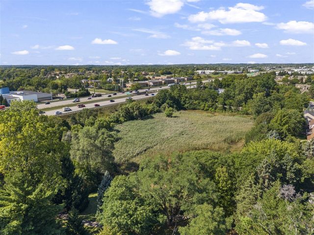38636 Rutgers Drive, Farmington Hills, MI 48167