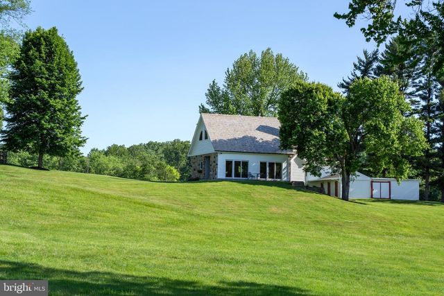 137 DAVIS RD, Malvern, PA 19355