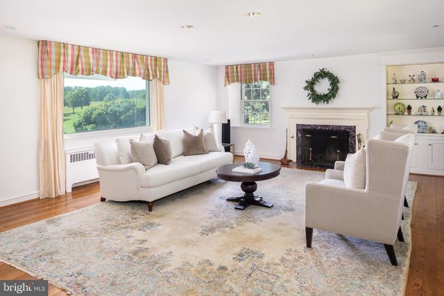 137 DAVIS RD, Malvern, PA 19355