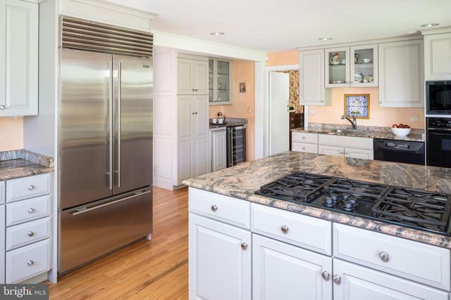 137 DAVIS RD, Malvern, PA 19355