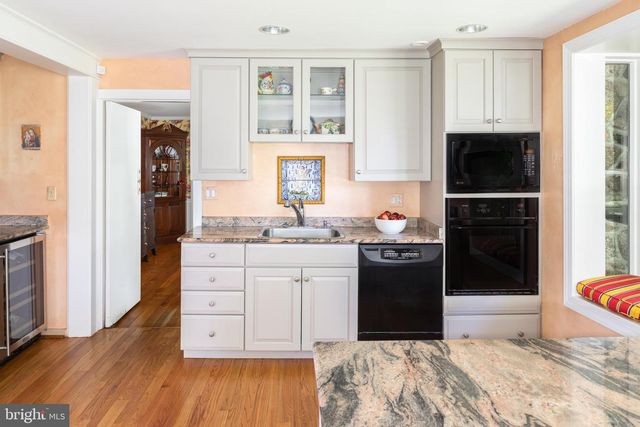 137 DAVIS RD, Malvern, PA 19355