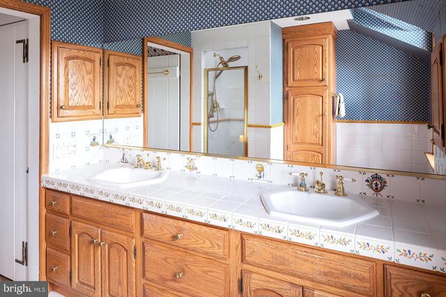 137 DAVIS RD, Malvern, PA 19355