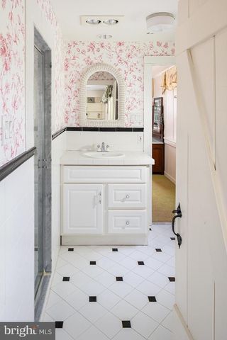 137 DAVIS RD, Malvern, PA 19355