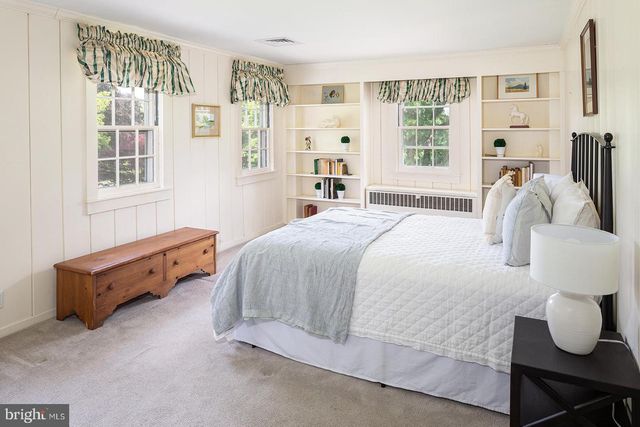 137 DAVIS RD, Malvern, PA 19355
