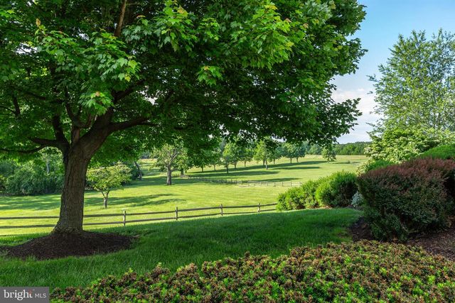 137 DAVIS RD, Malvern, PA 19355