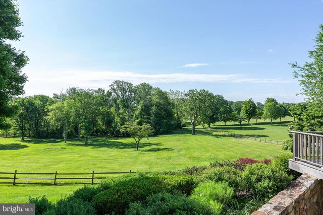 137 DAVIS RD, Malvern, PA 19355