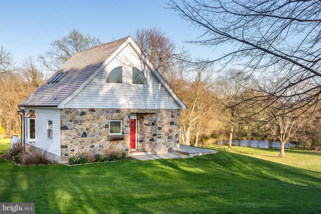 137 DAVIS RD, Malvern, PA 19355