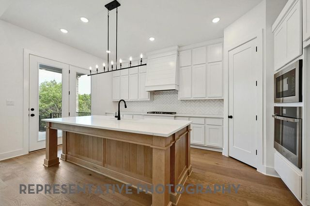 1611 Trinity Forest Drive, Rockwall, TX 75087