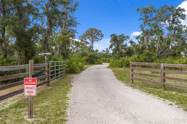 34452 SINGLETARY RD, Myakka City, FL 34251