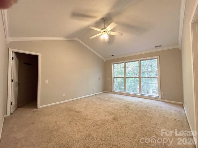 733 Meadow Lake Drive, Matthews, NC 28105