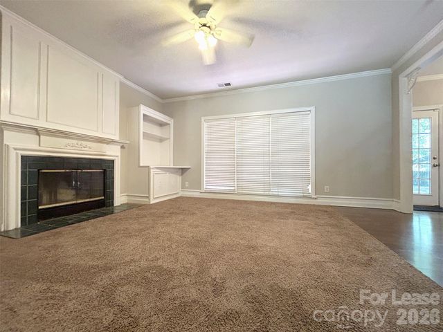 733 Meadow Lake Drive, Matthews, NC 28105