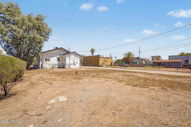 324 N 18TH Avenue, Phoenix, AZ 85007