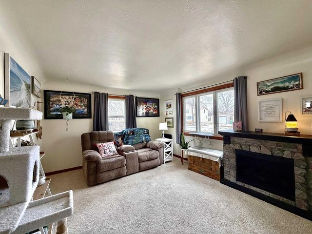 1618 CHICAGO STREET, Green Bay, WI 54304
