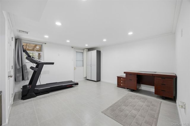 63-55A Douglaston Parkway, Douglaston, NY 11362