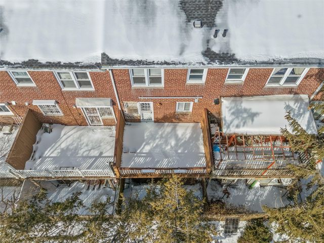 63-55A Douglaston Parkway, Douglaston, NY 11362