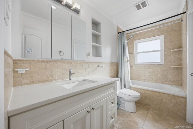 63-55A Douglaston Parkway, Douglaston, NY 11362