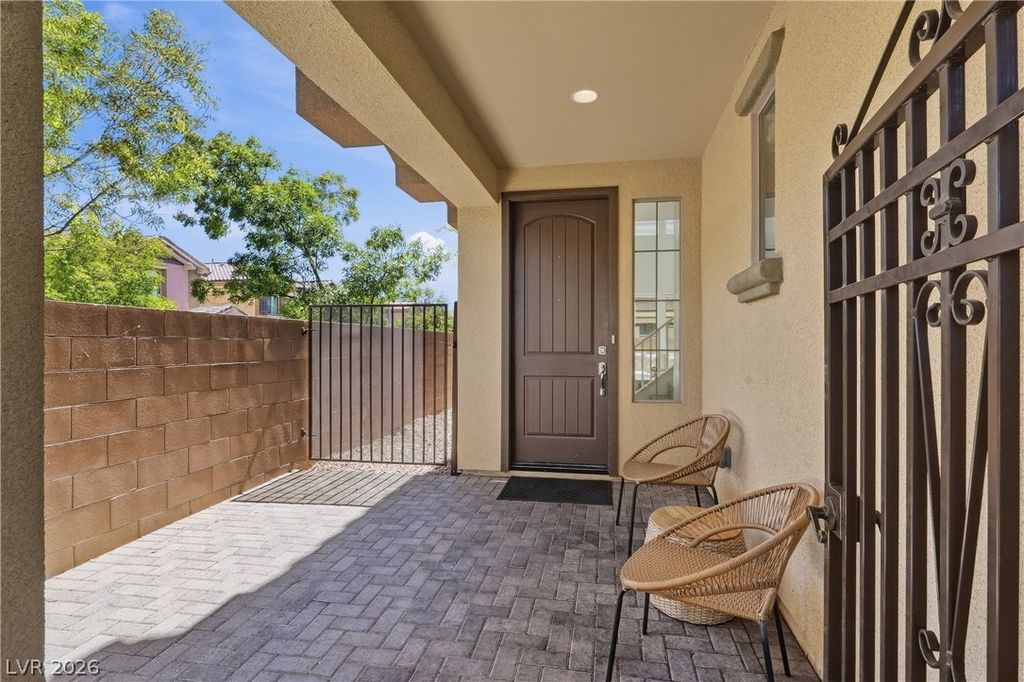 11235 Almador Vista Court, Las Vegas, NV 89135 — photo 5