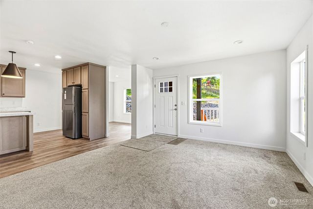 112 Noreen Lane, Kelso, WA 98626