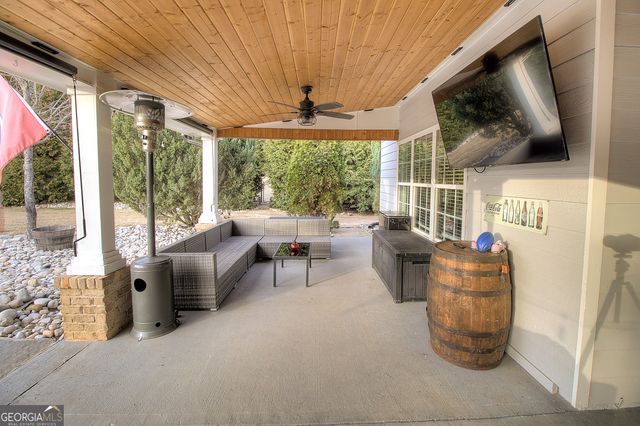 303 Junction Court, Winder, GA 30680