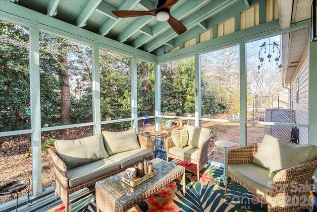 169 Meadow Glen Drive, Troutman, NC 28166