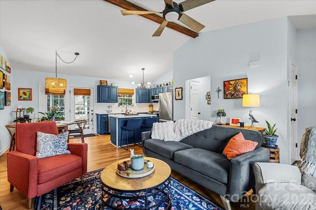 169 Meadow Glen Drive, Troutman, NC 28166