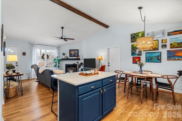 169 Meadow Glen Drive, Troutman, NC 28166