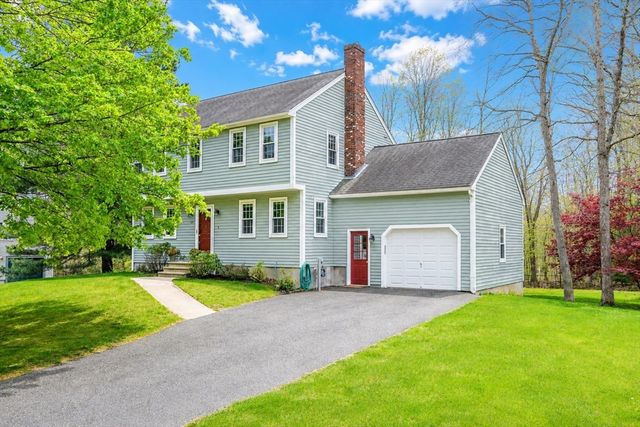 20 Eastleigh Ln, Natick, MA 01760