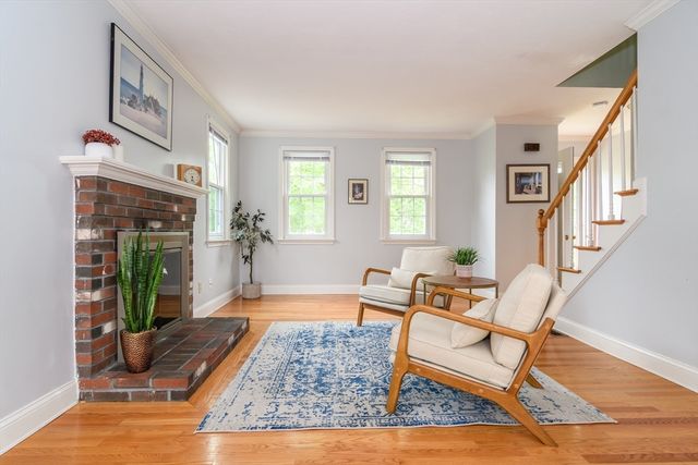 20 Eastleigh Ln, Natick, MA 01760
