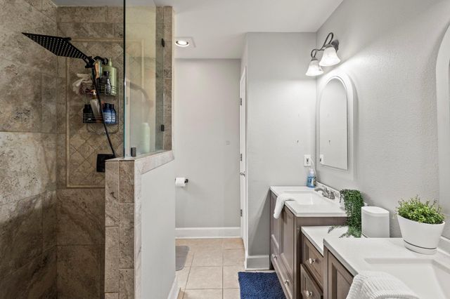 3208 Montclair Street, Orange, TX 77632