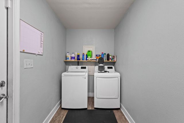 3208 Montclair Street, Orange, TX 77632