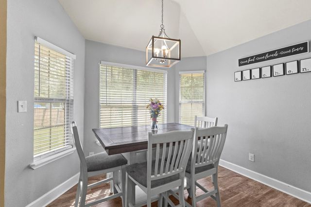 3208 Montclair Street, Orange, TX 77632