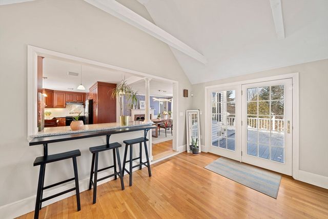 109 Simonds Rd, Lexington, MA 02420