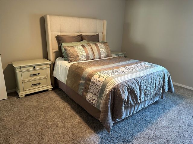 2871 W Emil Drive, Fayetteville, AR 72704