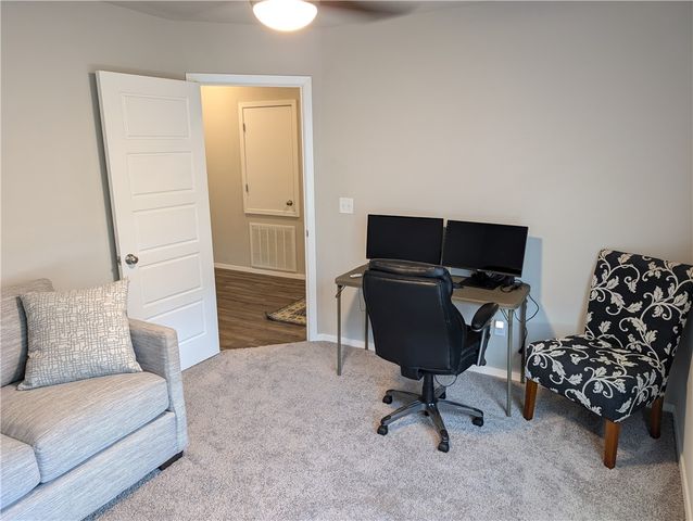 2871 W Emil Drive, Fayetteville, AR 72704