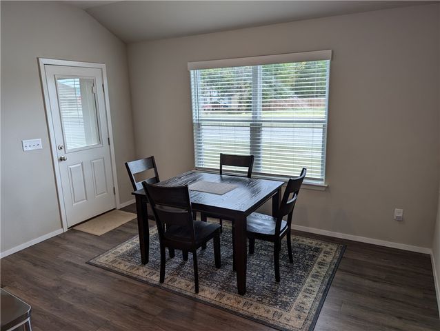 2871 W Emil Drive, Fayetteville, AR 72704