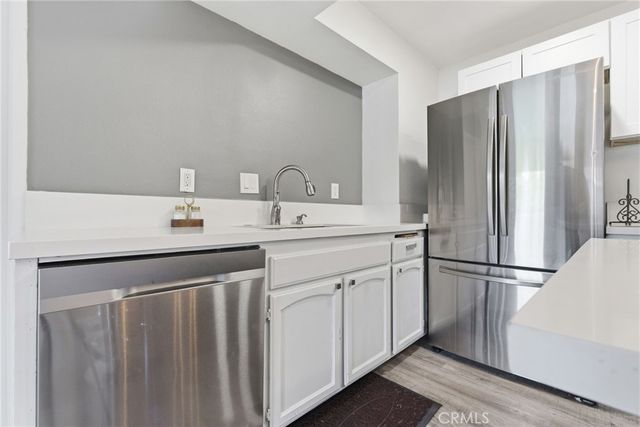 2829 S Fairview Street B, Santa Ana, CA 92704