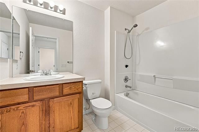 7920 E 29th Avenue, Denver, CO 80238