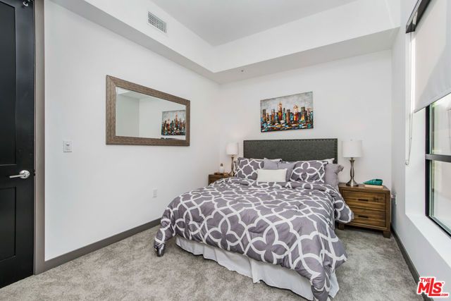 644 N Normandie Avenue, Los Angeles, CA 90004