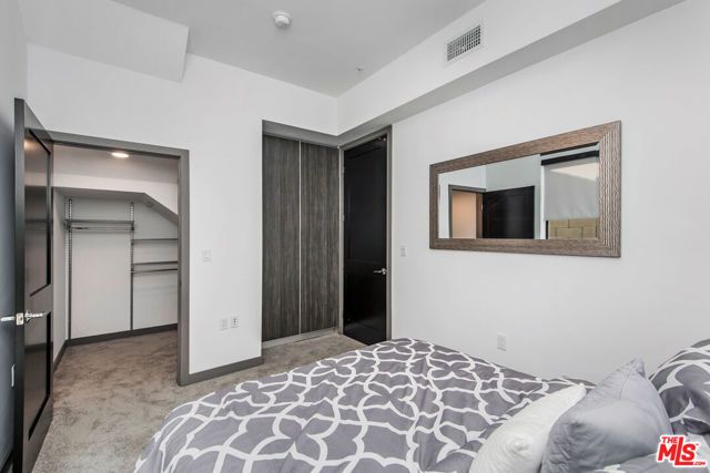 644 N Normandie Avenue, Los Angeles, CA 90004