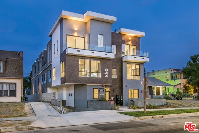 644 N Normandie Avenue, Los Angeles, CA 90004